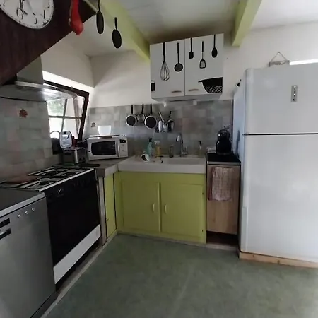 Maison En Pierres Hébergement de vacances