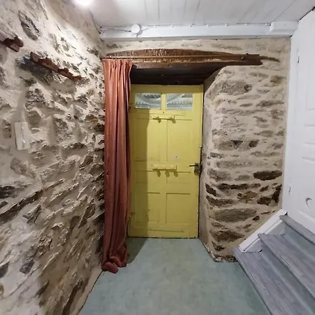 Maison En Pierres *